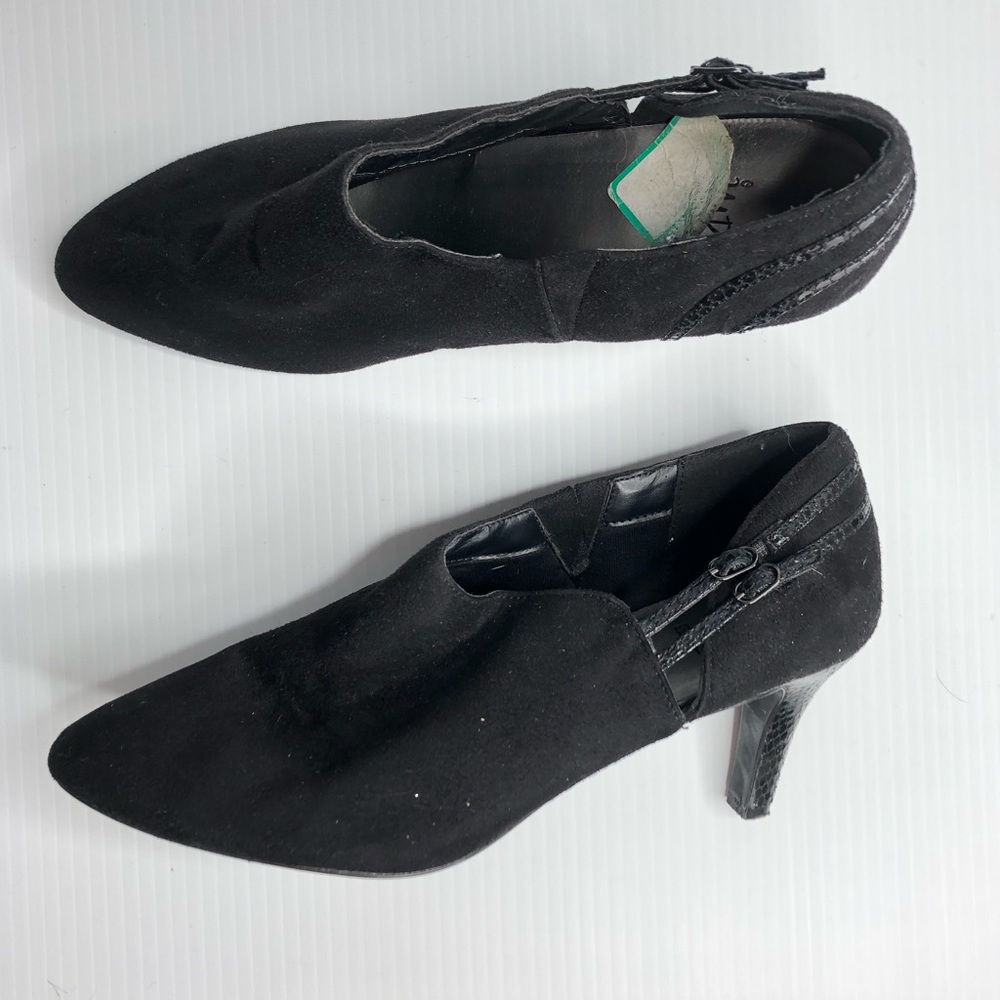 IMPO Stretch sueded material booties